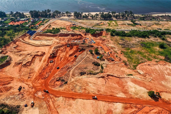 TẦM VĨ MÔ CỦA QUỐC LỘ của  QL 28B